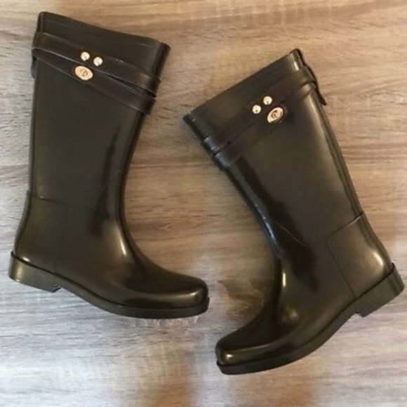 Black Tata shiny rubber/mar coach boot - Picture 1 of 2